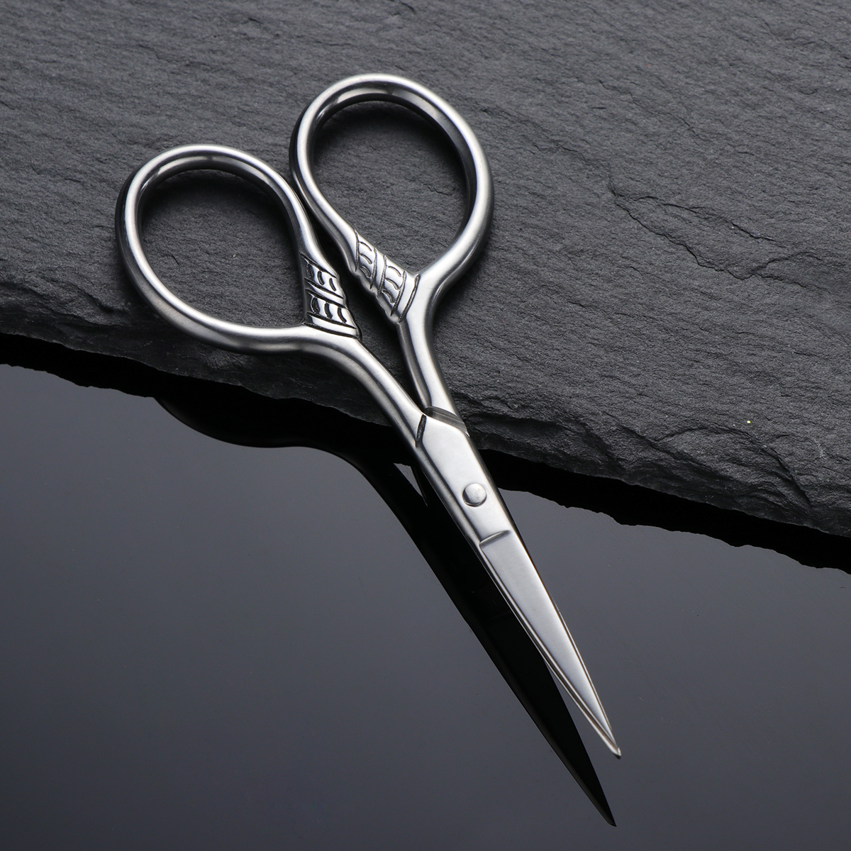 Scissors Stainless Steel Musta - Men'S Grooming Mirror のレビューと価格